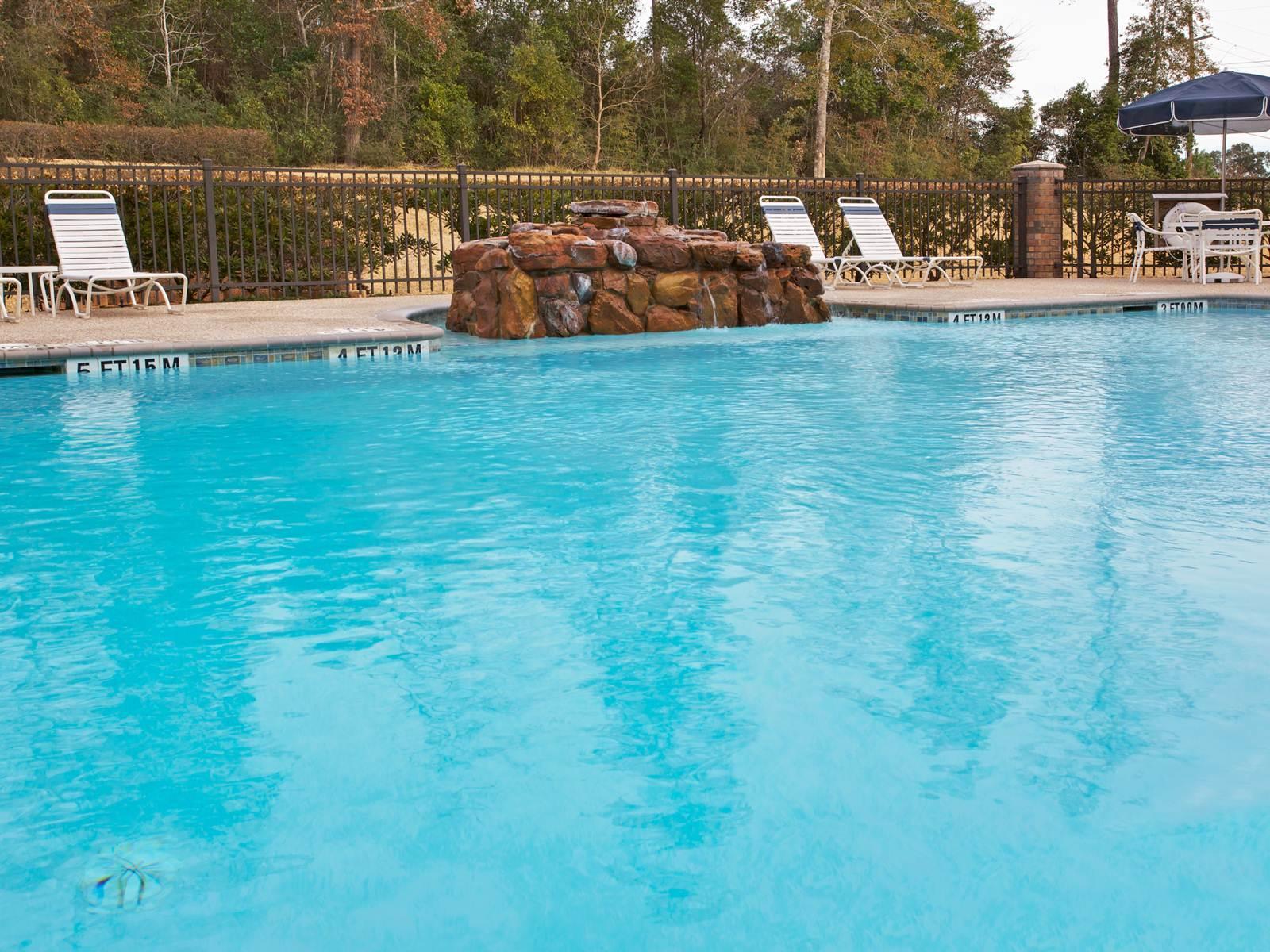 Holiday Inn Express Hotel And Suites Conroe By Ihg Экстерьер фото