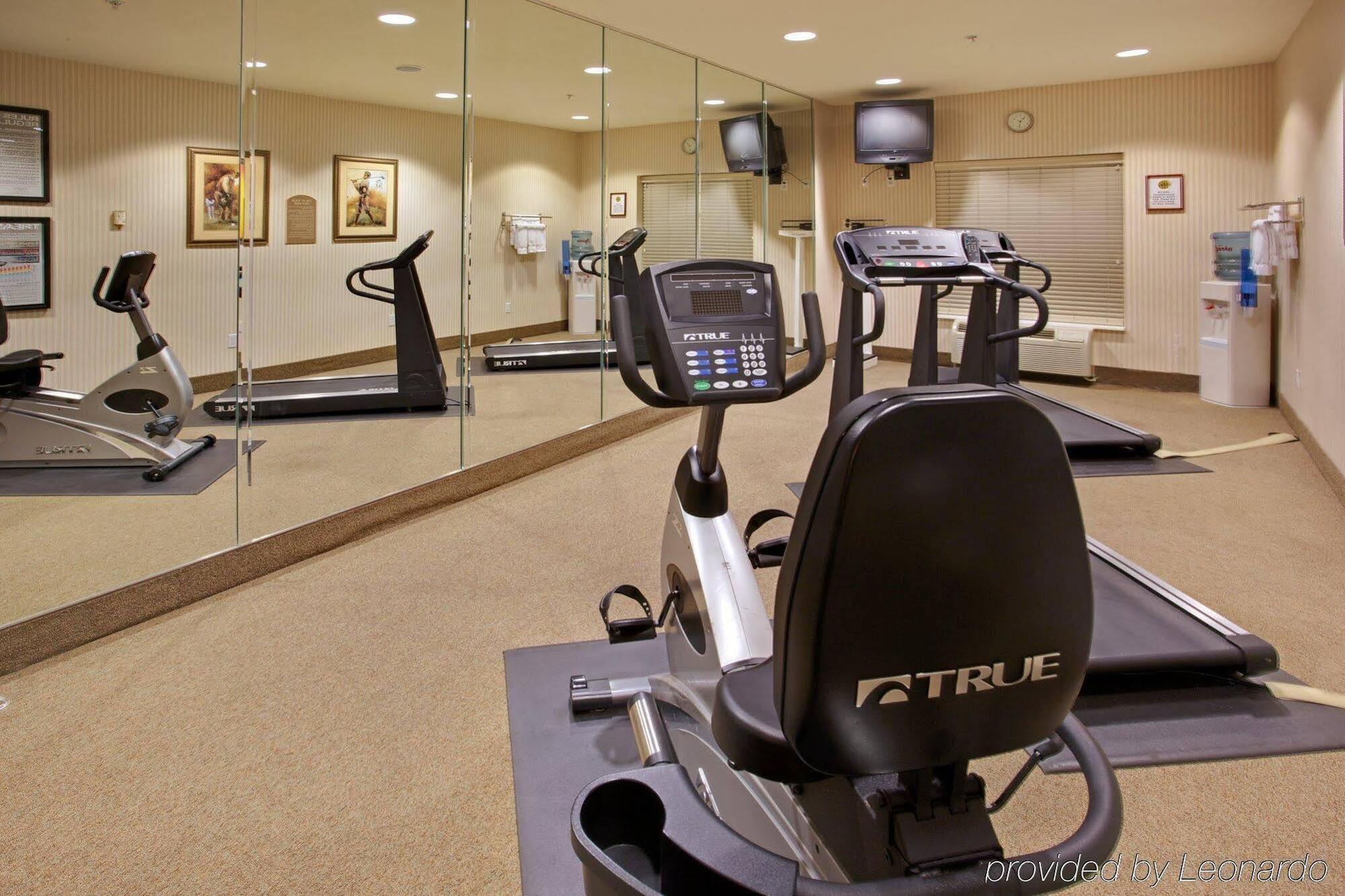 Holiday Inn Express Hotel And Suites Conroe By Ihg Экстерьер фото